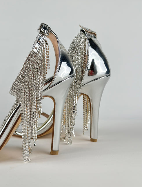 MILLION SILVER SANDALET 🥂